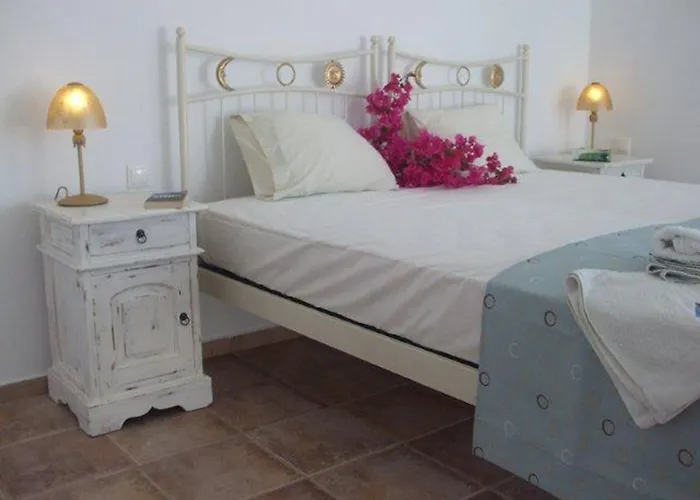 Solaris 2* Folégandros