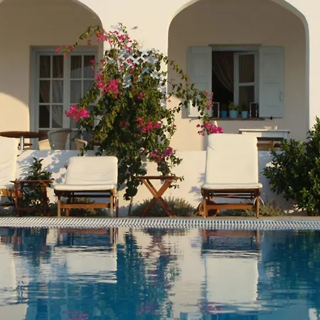 Отель Solaris Folegandros Town