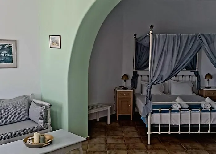 Solaris 2* Folégandros